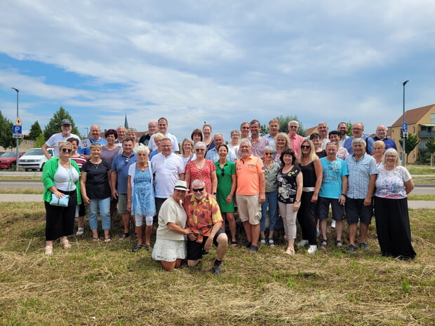 Gruppenbild mit den Gästen aus der Partnerstadt Neukirch in Sachsen